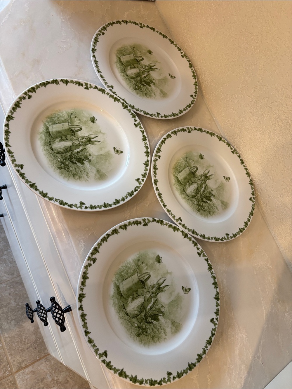 Set of 4 White Ceramic Dinner Plates with Green Botanical Motif